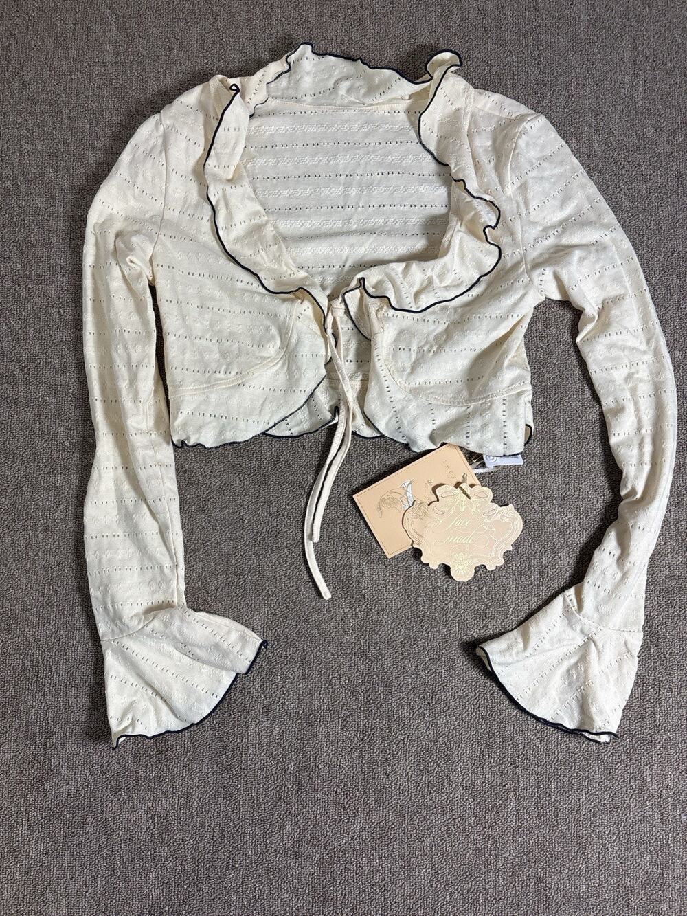 Lace Made Cream Ruffle Tie Front Crop Top Size M Cottagecore Knit Blouse NWT
